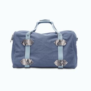 Kelly Wynne Weekender